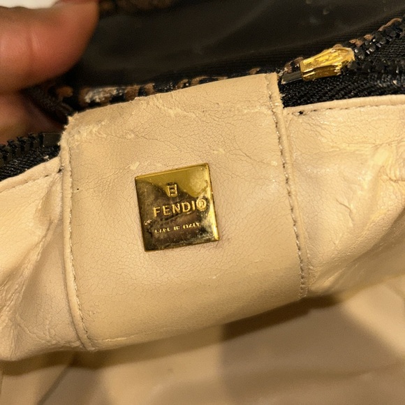 FENDI Vanity Cosmetic Pouch Canvas Black Auth 54858 - Picture 12 of 13